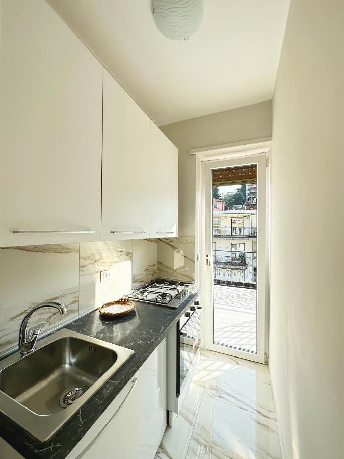 Wh - Un Posto Al Sole - Attico Monolocale Con Parcheggio Gratuito - 5 Minuti Dal Centro - Wifi Lägenhet Sanremo Exteriör bild